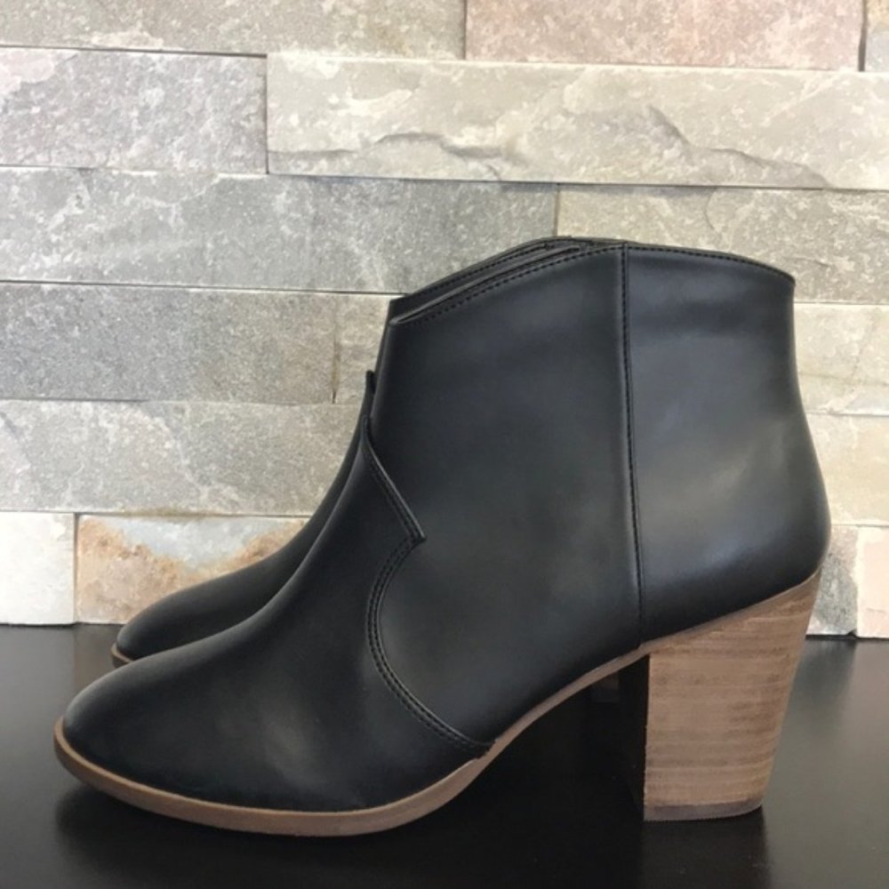 BP. Block Heel Bootie - Picture 3 of 10